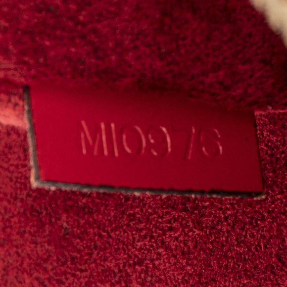 Louis Vuitton Alma PM - Picture 12 of 12